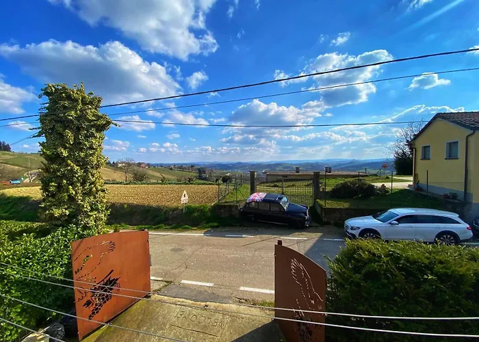 La Cantina Vecchia Panzió Vigliano d'Asti