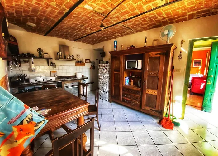 La Cantina Vecchia Couette-café *