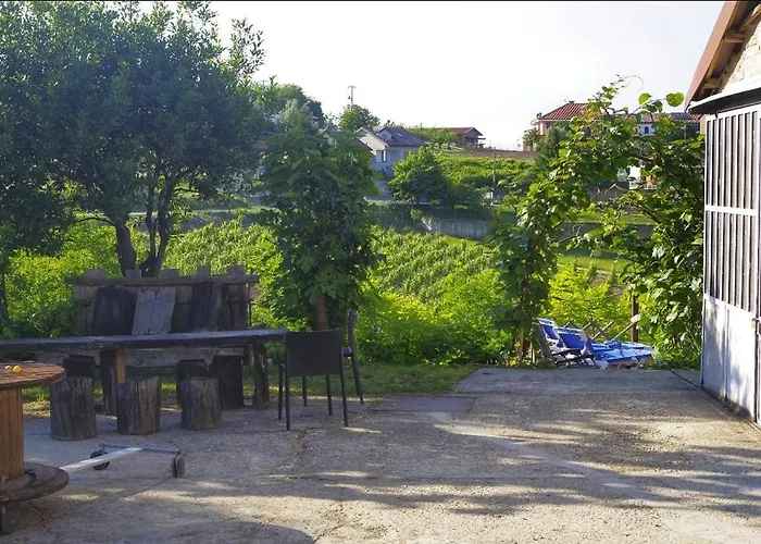 La Cantina Vecchia Couette-café *